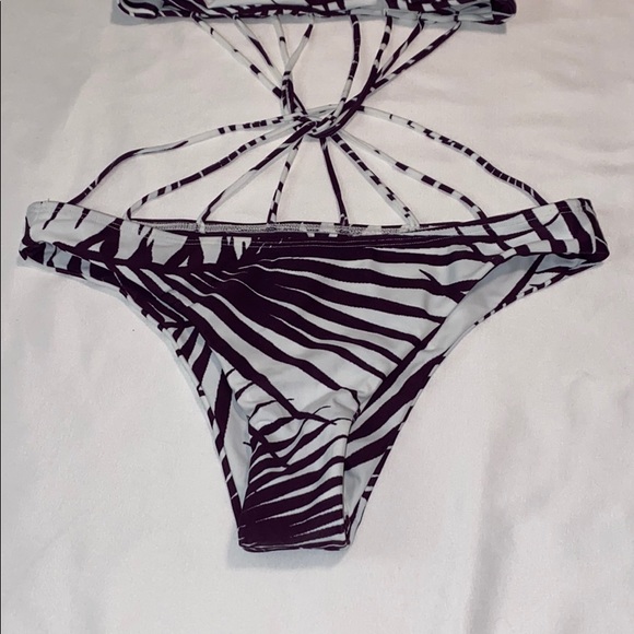 MIKOH Seychelles One-Piece SMALL - Picture 9 of 13